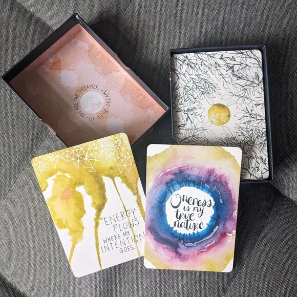 2/$20 [EUC] The Universe Has Your Back cards by Gabrielle Bernstein - Picture 4 of 4